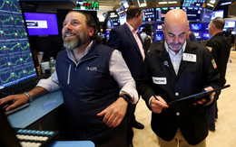 S&P 500, Nasdaq lập đỉnh mọi thời đại, chứng khoán Mỹ tăng vọt vượt mọi nỗi lo về thương mại