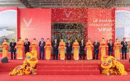 Hình ảnh bên trong Nhà máy sản xuất ô tô điện VinFast tại Hà Tĩnh, công suất 200.000 xe/năm