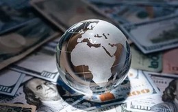 Kinh tế toàn cầu đối mặt "quả bom nợ" Kinh tế toàn cầu đối mặt "quả bom nợ"