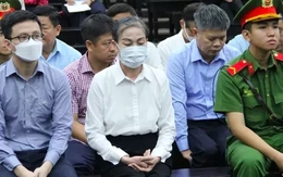 Vụ án Tập đoàn Phúc Sơn: Một số người không phải bị cáo tự nguyện nộp lại tiền hưởng lợi Vụ án Tập đoàn Phúc Sơn: Một số người không phải bị cáo tự nguyện nộp lại tiền hưởng lợi
