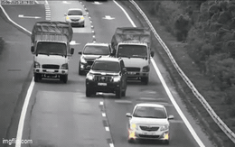 Giám đốc lái xe rượt đuổi, chặn đầu 2 ô tô tải trên cao tốc: Diễn biến đằng sau gây chú ý