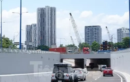 Thông xe hầm chui ở nút giao thông lớn nhất TPHCM Thông xe hầm chui ở nút giao thông lớn nhất TPHCM