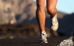 Hàng loạt tỷ phú thế giới mê chạy bộ, nhưng vấp phải 5 sai lầm này khi chạy, bạn vừa GIÀ nhanh, vừa hại đủ đường!