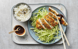 Việt Nam có loại rau giàu vitamin C hơn chanh, là "thuốc của người nghèo": Nhật Bản bán 180.000 đồng/cây