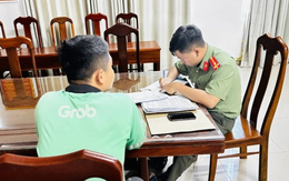 Một công ty chứng khoán ở Hà Nội chuyển khoản "nhầm" 1,7 tỷ đồng cho tài xế xe Grab Một công ty chứng khoán ở Hà Nội chuyển khoản "nhầm" 1,7 tỷ đồng cho tài xế xe Grab