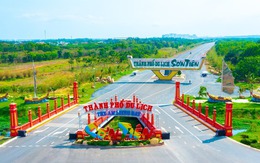 Sập giàn giáo trong Khu Du lịch Sơn Tiên, 2 người tử vong Sập giàn giáo trong Khu Du lịch Sơn Tiên, 2 người tử vong