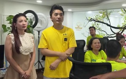 Nam ca sĩ bị nói hết thời bán bánh mì, ở nhà hàng chục tỷ TP.HCM to như khách sạn