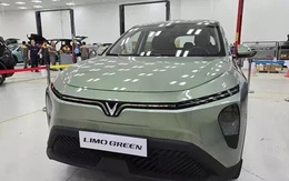 Ảnh thực tế mẫu MPV VinFast Limo Green vừa lộ diện
