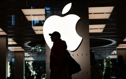 Hết thời là nhà tiên phong, Apple đang lặng lẽ đứng ngoài cuộc đua công nghệ lớn nhất thế kỷ, tương lai đế chế 3.000 tỷ USD sẽ ra sao?