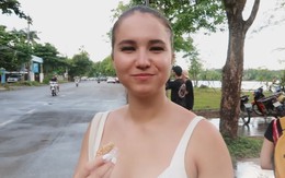 Khách Tây ăn xong 1 loại kẹo Việt Nam liền thốt lên: 'Chắc chắn sẽ mang về Hungary'