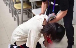 Quên tô phiếu đáp án khi thi đại học, nữ sinh gào khóc rồi quỳ xuống cầu xin giám thị nhưng bị từ chối và cái kết bất ngờ Quên tô phiếu đáp án khi thi đại học, nữ sinh gào khóc rồi quỳ xuống cầu xin giám thị nhưng bị từ chối và cái kết bất ngờ