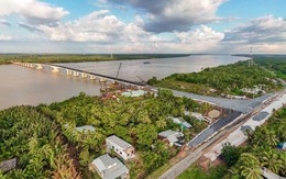 600 người căng mình 'cõng bê tông' vượt sông, quyết đưa cây cầu 8.000 tỷ đồng 'về đích' trước Quốc khánh