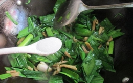 4 loại rau được bác sĩ công nhận là “máy kích thích” chuyện chăn gối của phái mạnh: Ra chợ là mua được