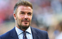 David Beckham ra tay hàn gắn với Brooklyn nhưng nhận lại sự lạnh lùng đến đau lòng David Beckham ra tay hàn gắn với Brooklyn nhưng nhận lại sự lạnh lùng đến đau lòng