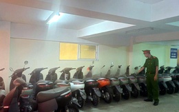 Kiểm tra đột xuất 2 cửa hàng xe điện Trung Hiếu, hiện đã bắt tạm giam 3 người