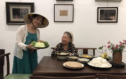 Nữ NSND nổi tiếng cả nước được mẹ U90 là NSƯT chúc mừng tuổi mới