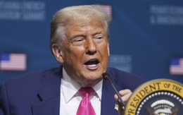 Ông Trump nói Ukraine không nên tấn công Moskva, bác khả năng gửi vũ khí tầm xa