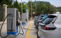 Doanh nghiệp Nhà nước bắt tay Vingroup phát triển hệ thống trạm sạc xe điện toàn quốc thu hơn 17.800 tỷ từ bán điện sau 6 tháng