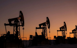 Hết thời mua dầu giá hời, bạn hàng lớn nhất rục rịch lên kế hoạch 'quay lưng' với Nga