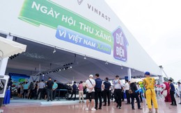 “Thu xăng – Đổi điện”: Khi chuyển đổi xanh không còn là khẩu hiệu “Thu xăng – Đổi điện”: Khi chuyển đổi xanh không còn là khẩu hiệu