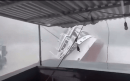 Clip khoảnh khắc tàu du lịch lật úp giữa Vịnh Hạ Long khiến nhiều người chết và mất tích