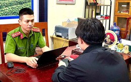 Vừa chuyển khoản thành công cho con trai sinh năm 2003 ở Hà Nội 20 triệu đồng, bố vội báo công an