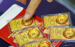 Tuần tới, nhà đầu tư vàng nên mua vào hay bán ra?