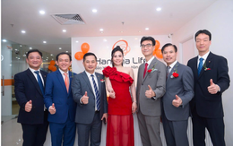 Hoa hậu Phan Kim Oanh công bố hợp tác đối tác với Hanwha Life Việt Nam