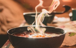 Ba thế hệ trong một gia đình cùng mắc ung thư, bác sĩ tiết lộ: Thói quen ăn "chết người" này chính là nguyên nhân