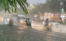 Thời tiết Hà Nội ảnh hưởng bão số 3: Ba ngày tới mưa lớn trắng trời, xuất hiện gió giật đến cấp 9