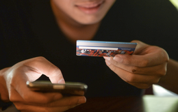 Chủ doanh nghiệp liên tục chuyển tiền cho trợ lý cũ, bị lừa hơn 40 nghìn tỷ đồng, cơ quan điều tra tuyên bố: ‘Tiền đã mất không thể lấy lại’