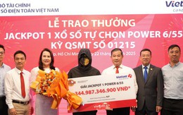 Vợ của người trúng hơn 344 tỷ của Vietlott: "Mình cảm thấy rất vui vì chồng đã trúng giải thưởng lớn, nhưng vui nhiều hơn khi anh chia sẻ thông tin đó với mình" Vợ của người trúng hơn 344 tỷ của Vietlott: "Mình cảm thấy rất vui vì chồng đã trúng giải thưởng lớn, nhưng vui nhiều hơn khi anh chia sẻ thông tin đó với mình"