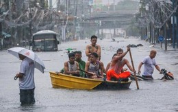 Philippines: Lũ lụt khiến hàng ngàn người phải di dời, hai người mất tích