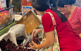 Giá cherry Mỹ bán tại TP HCM giảm chưa từng thấy