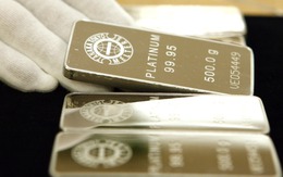 Tâm lý 'mệt mỏi với vàng' đẩy giá một kim loại quý tăng gần 60% từ đầu năm - vàng, bạc, Bitcoin đều không là gì