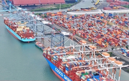 Ngắm cảng nước sâu lớn nhất Việt Nam thường xuyên đón siêu tàu quốc tế