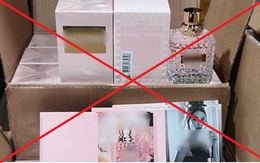 Đột kích 5 kho hàng, cảnh sát tịch thu 34.800 chai nước hoa nhái 20 thương hiệu lớn như Chanel, Dior... đang chờ bán, quy mô tới 3,5 tỷ đồng