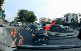 Mặt đường đột ngột "biến mất", ô tô rơi xuống hố tử thần chỉ trong 5 giây