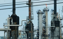 Lời hứa mua 750 tỷ USD dầu khí Mỹ của EU "xa tầm với" đến mức nào? Kể cả dừng nhập khẩu năng lượng Nga cũng không giúp kế hoạch khả thi