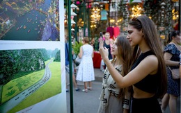 Khán giả Nga hào hứng xem múa rối nước, học nấu món Việt trong sự kiện văn hoá đặc biệt tại thủ đô Matxcơva