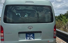 Phát hiện xe biển xanh đi vào làn khẩn trên cao tốc, người dân báo tin cho Thiếu tướng Đỗ Thanh Bình