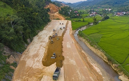 140 mũi thi công, 1.200 thiết bị, hơn 2.600 kỹ sư, công nhân: Quyết tâm hoàn thành dự án 11.000 tỷ đồng, dài 60 km, kết nối 2 vùng kinh tế động lực