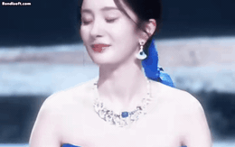 Dương Mịch 17 tuổi đẹp không gì sánh nổi: Gương mặt quốc sắc thiên hương, ăn tiền nhất là đôi mắt nghìn năm có một Dương Mịch 17 tuổi đẹp không gì sánh nổi: Gương mặt quốc sắc thiên hương, ăn tiền nhất là đôi mắt nghìn năm có một