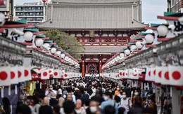 Chi tiêu hộ gia đình Nhật Bản cao nhất trong ba năm