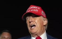Tổng thống Mỹ Trump nói sẽ tăng thuế lên tới 70% với một số quốc gia Tổng thống Mỹ Trump nói sẽ tăng thuế lên tới 70% với một số quốc gia