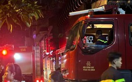 Cháy chung cư ở TP.HCM trong đêm, 8 người tử vong Cháy chung cư ở TP.HCM trong đêm, 8 người tử vong