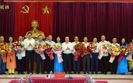 Nhiều cán bộ Tỉnh ủy xin nghỉ hưu trước tuổi