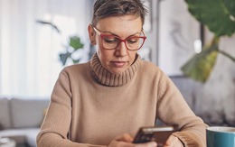 U70 bán nhà 19 tỷ đồng đi thuê trọ giá 57 triệu đồng/tháng, người phụ nữ hối hận vì tài sản vơi nhanh, cay đắng thừa nhận: Thứ đáng tiếc không chỉ là tiền