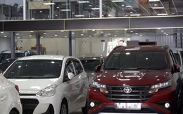 Người tiêu dùng dè dặt với xe ô tô xăng cũ, thị trường chờ đợi làn sóng điện hóa