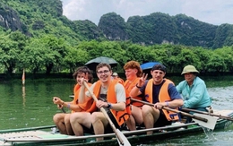 Miễn thị thực cho công dân 12 nước đến Việt Nam du lịch